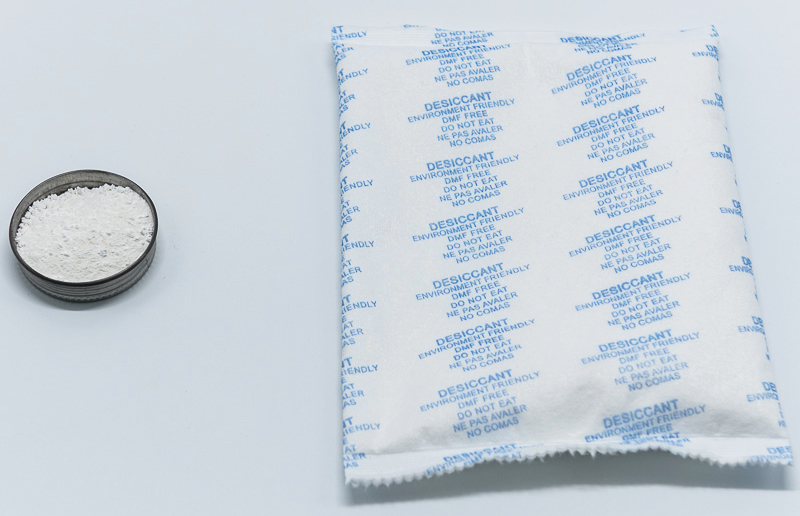 Do dog food need desiccant?